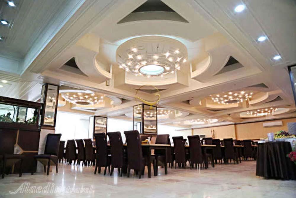 رستوران هتل آپارتمان هدیه اهواز | علاءالدین تراول