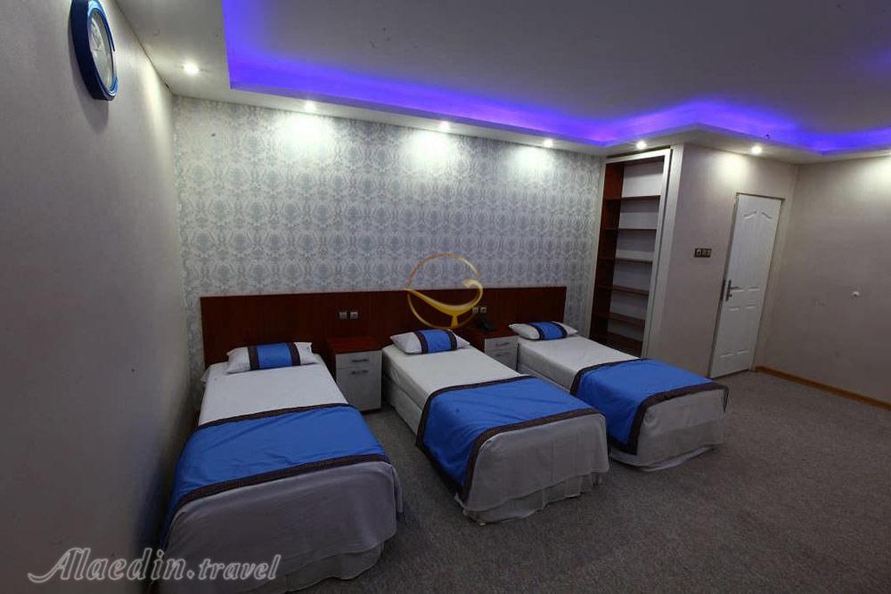 اتاق سه تخته هتل ایران اهواز | علاءالدین تراول
