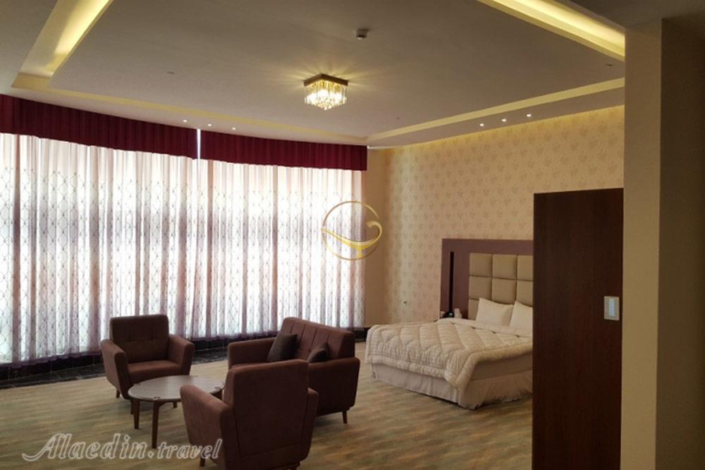 هتل اکسین آمل | علاءالدین تراول