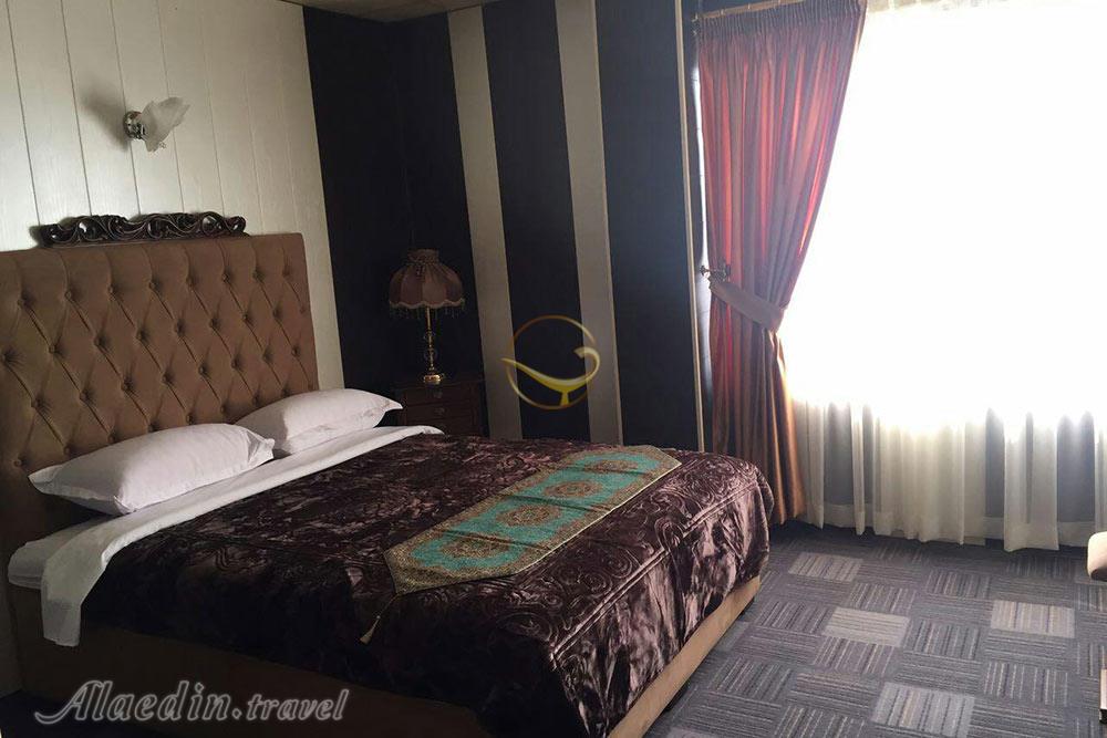 سوئیت سه نفره هتل 3 ستاره گیلار انزلی | علاءالدین تراول