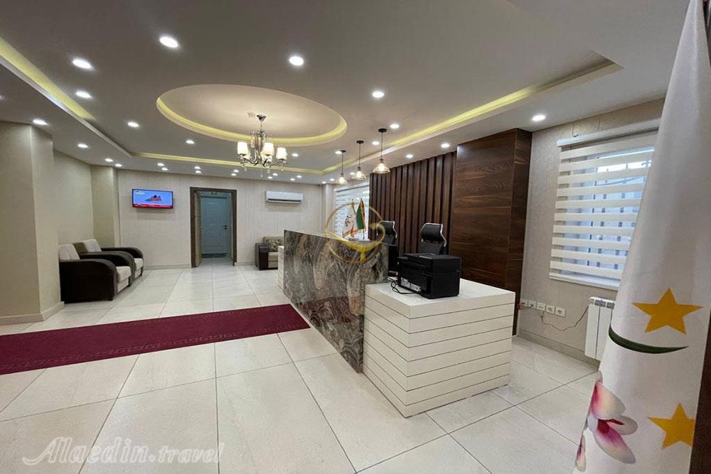 هتل ارکیده بندر انزلی | علاءالدین تراول