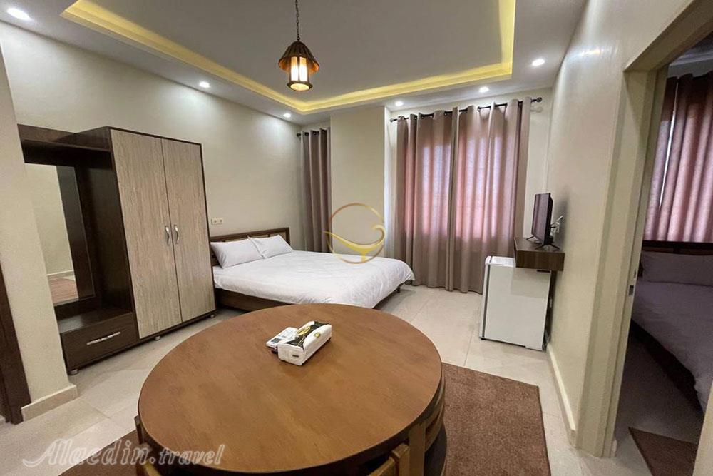 هتل ارکیده بندر انزلی | علاءالدین تراول