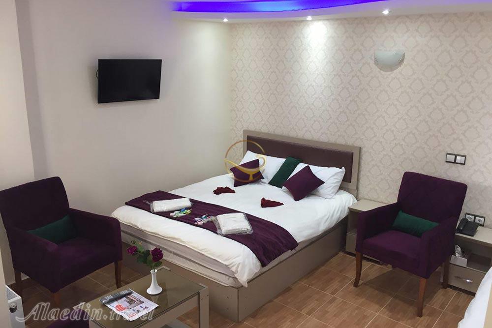 سوئیت دوتخته دبل هتل سه ستاره افرا آستارا | علاءالدین تراول