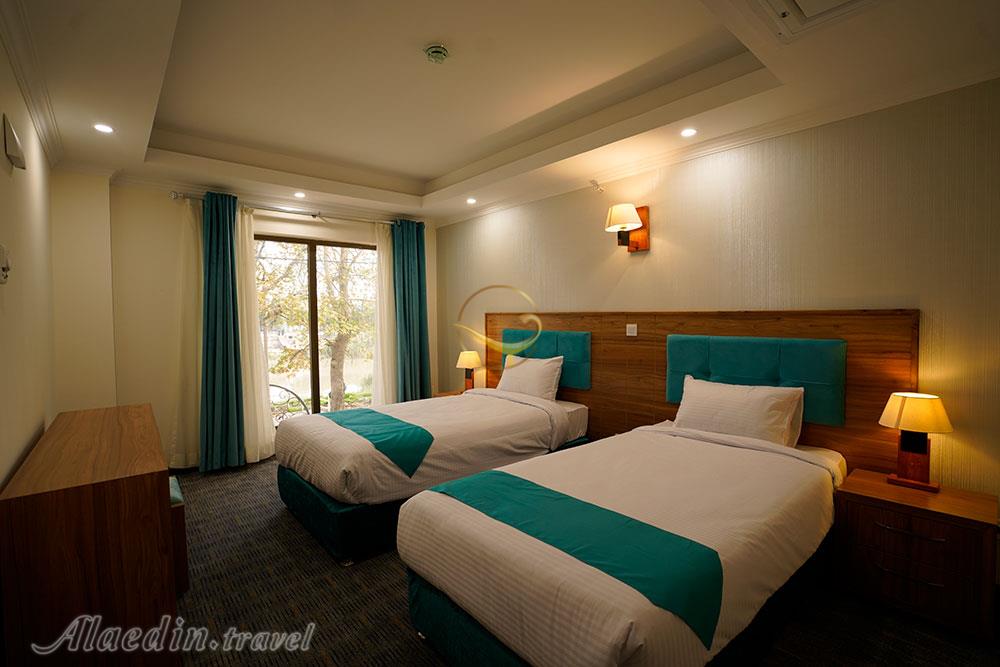 هتل برج ساعت بابلسر | علاءالدین تراول