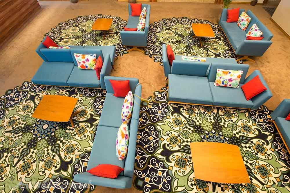 لابی هتل چهارستاره میزبان بابلسر | علاءالدین تراول