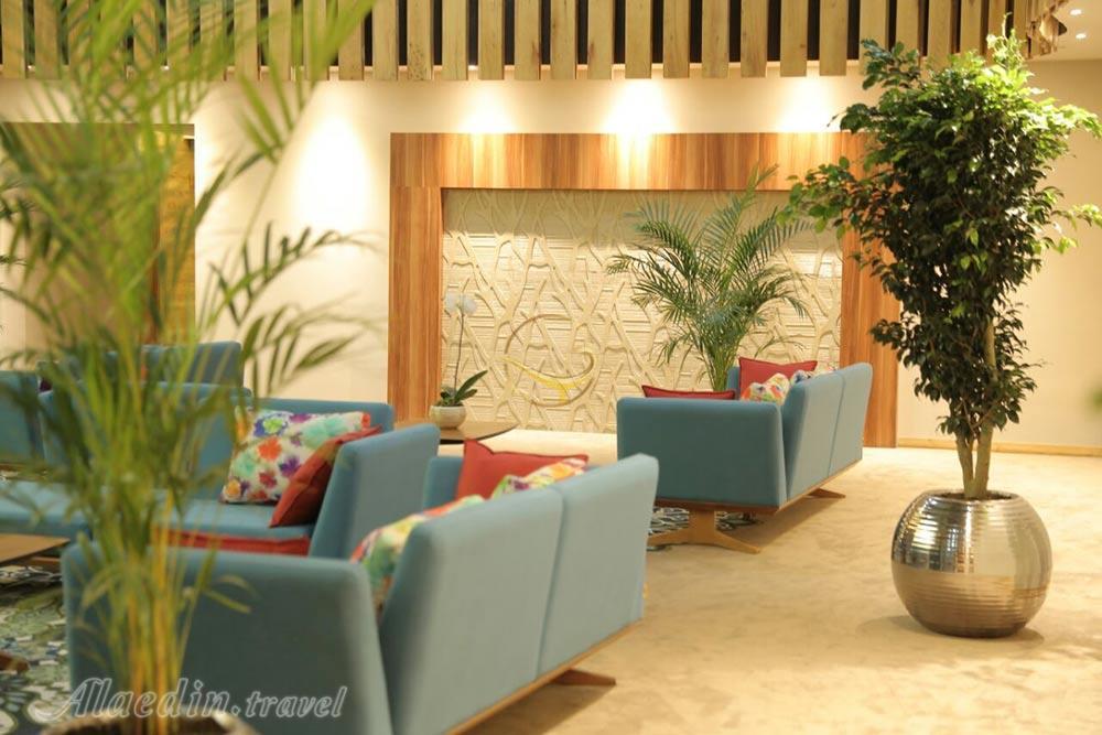 لابی دلنشین هتل چهارستاره میزبان بابلسر | علاءالدین تراول