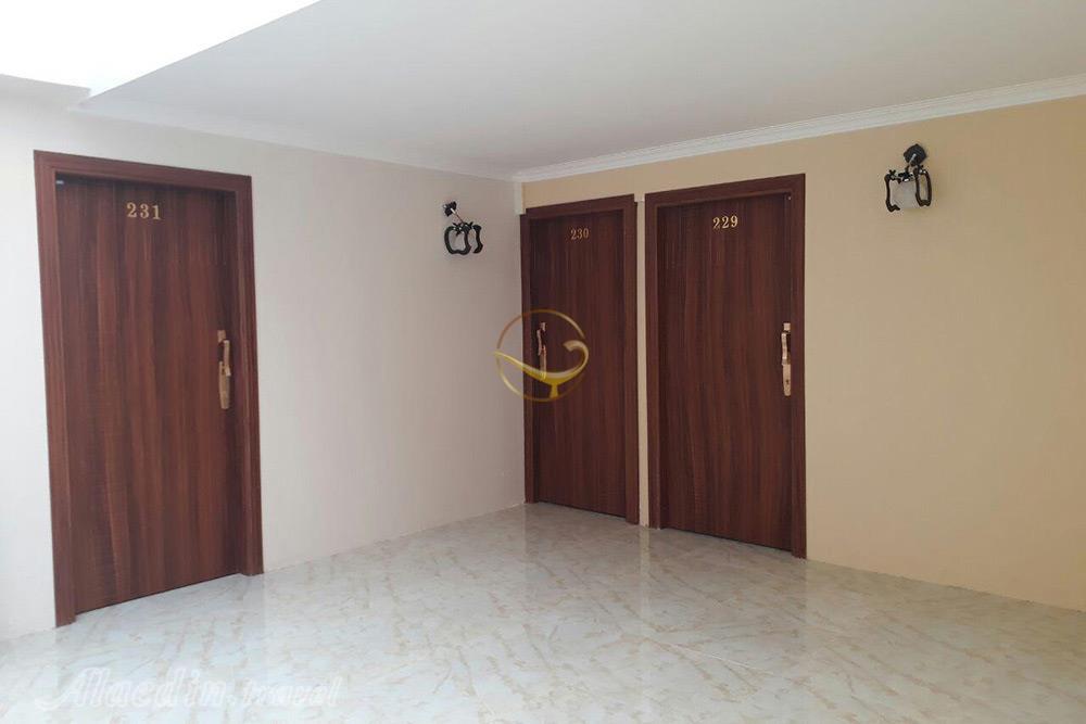 راهروی هتل ستاره خلیج فارس بندر گناوه | علاءالدین تراول