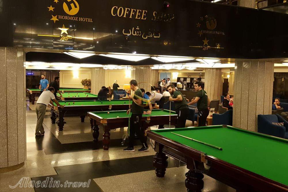 سالن بیلیارد هتل 5 ستاره هرمز بندرعباس | علاءالدین تراول