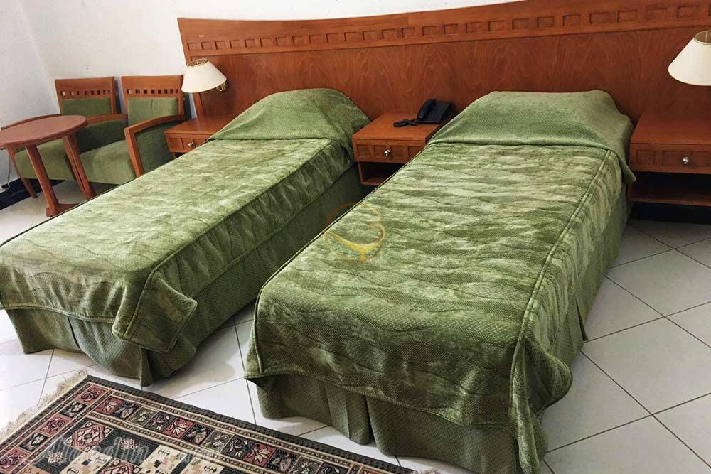 اتاق تویین هتل سه ستاره مروارید صدرا بهشهر | علاءالدین تراول