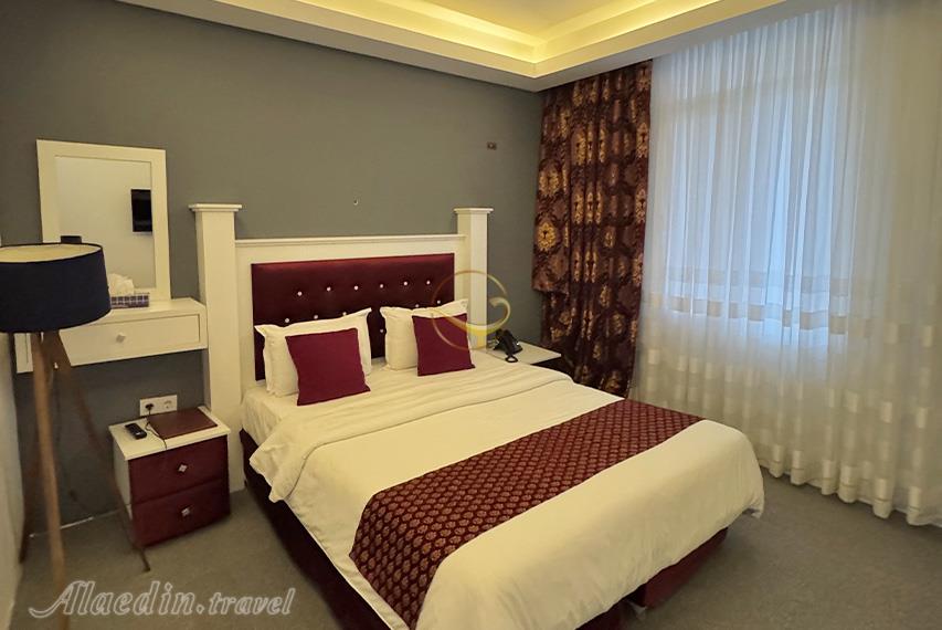 هتل داریوش بجنورد | علاالدین تراول