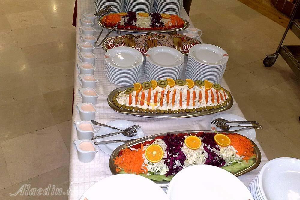 میز بوفه هتل 4 ستاره زاگرس بروجرد | علاءالدین تراول
