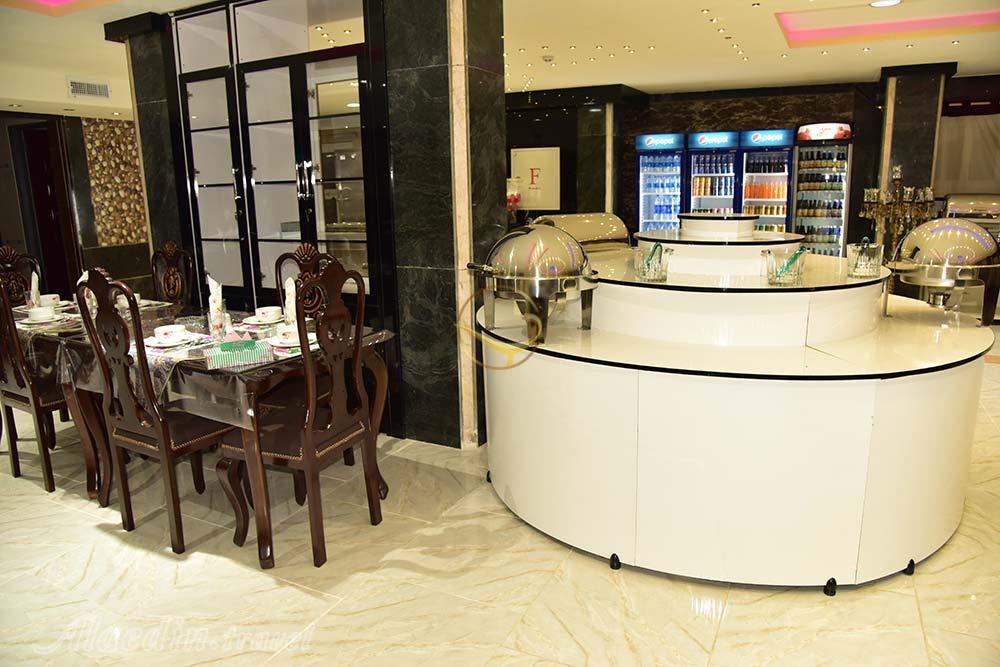 بوفه رستوران هتل 3 ستاره پلاس بوشهر | علاءالدین تراول