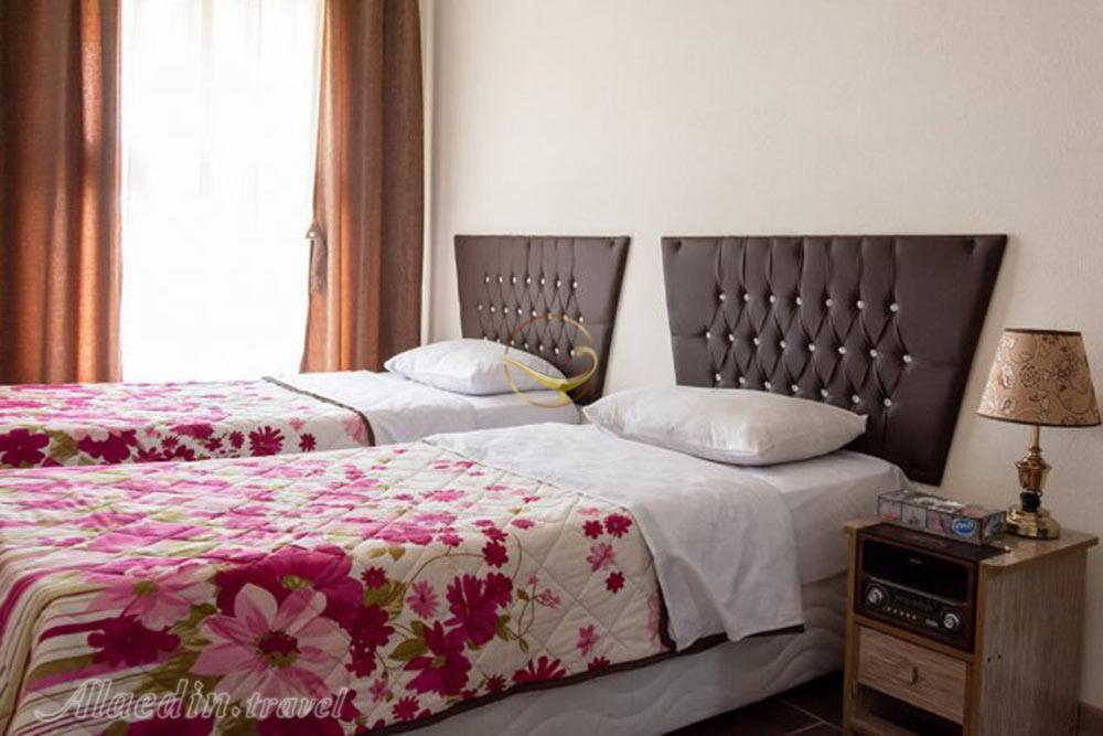 اتاق دوتخته هتل 3 ستاره پلاس بوشهر | علاءالدین تراول