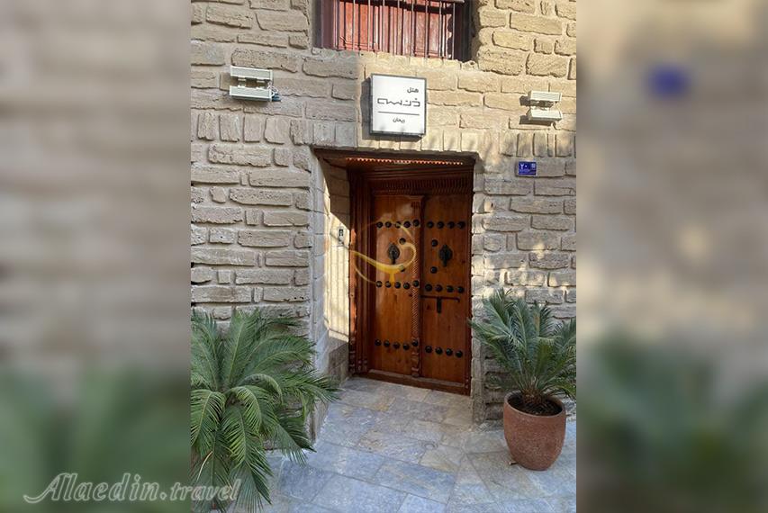 هتل دنسه ریحان بوشهر | علاالدین تراول