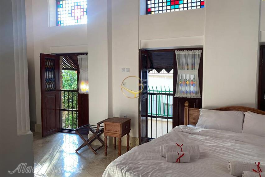 هتل دنسه ریحان بوشهر | علاالدین تراول