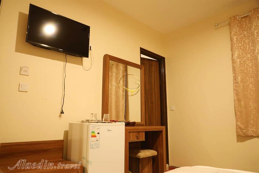 هتل آپارتمان رز مکران چابهار | علاالدین تراول