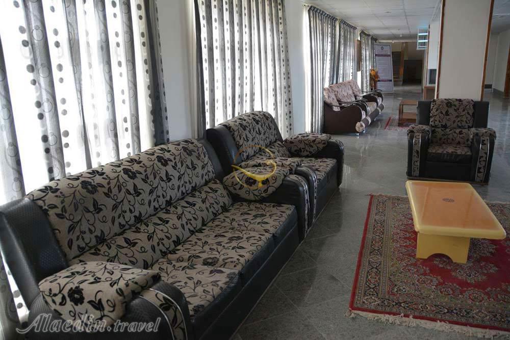 لابی هتل آپارتمان 4 ستاره رویال چابهار | علاءالدین تراول