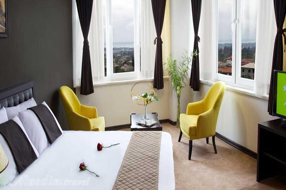 اتاق هتل لیلیوم متل قو