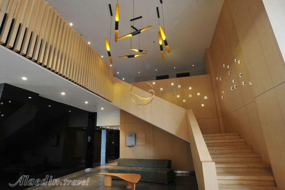 پلکان داخلی هتل پنج ستاره ونوس پلاس نمک آبرود | علاءالدین تراول