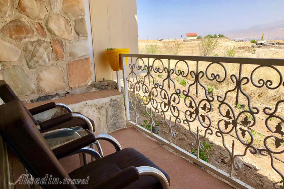 هتل مزرعه خورشید دماوند | علاءالدین تراول