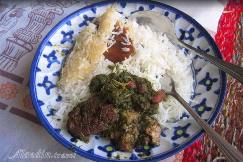 غذا اقامتگاه بوم کردی خانه مازیار کویر مصر | علاءالدین تراول