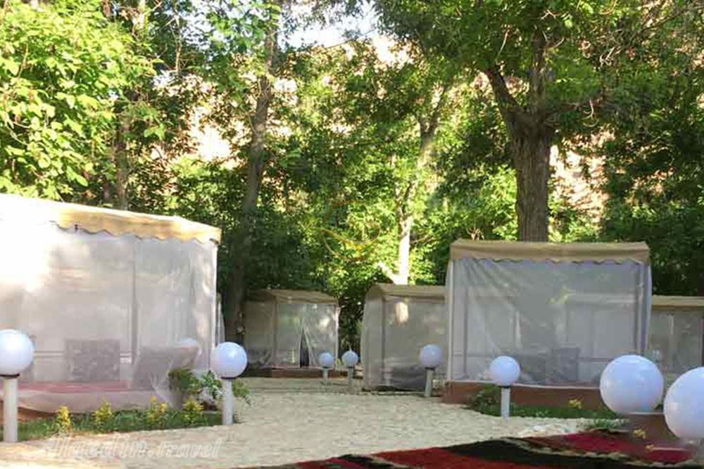 اقامتگاه بومگردی حاج محمد فیروزکوه | علاءالدین تراول