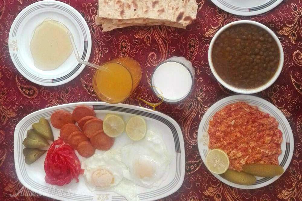 صبحانه هتل 3 ستاره نگین گچسر | علاءالدین تراول