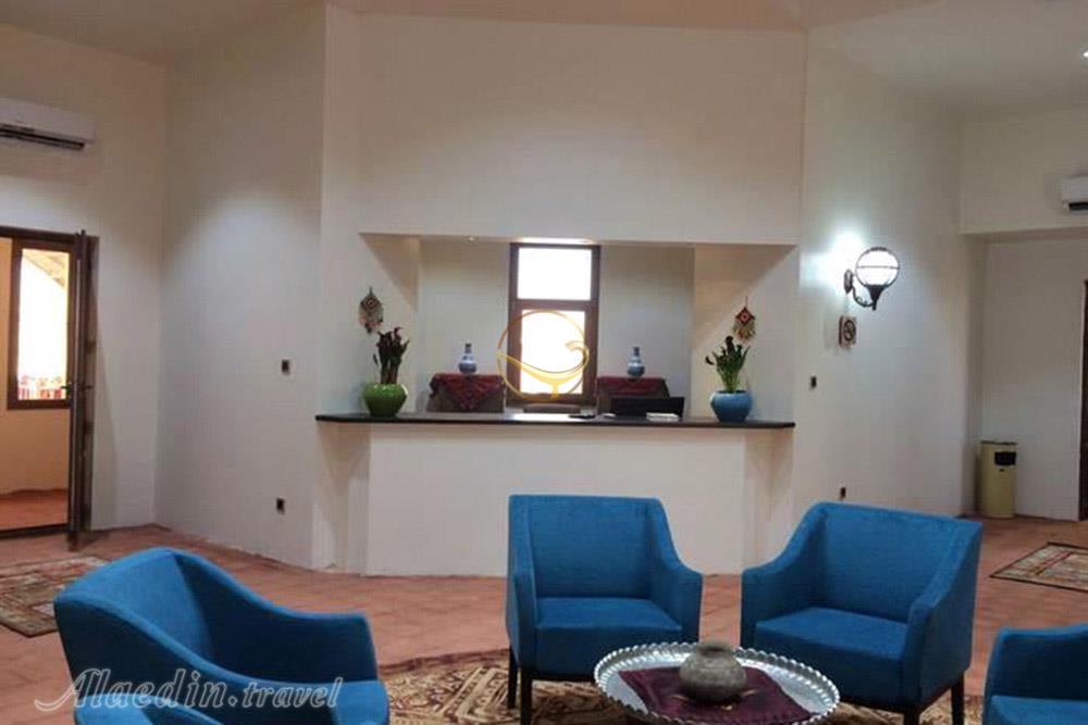 عکس های هتل پارسیان کپری قلعه گنج کرمان