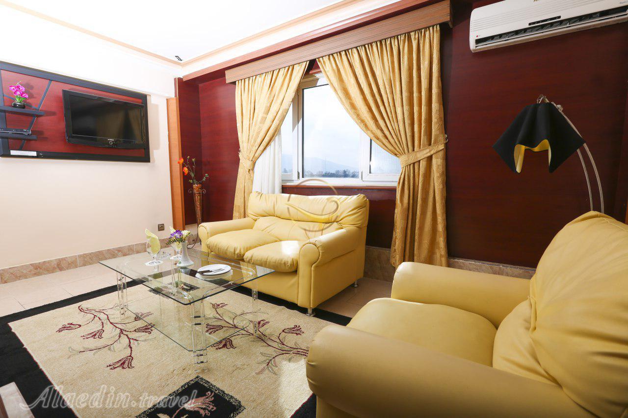 فضای نشیمن هتل آذین گرگان | علاءالدین تراول