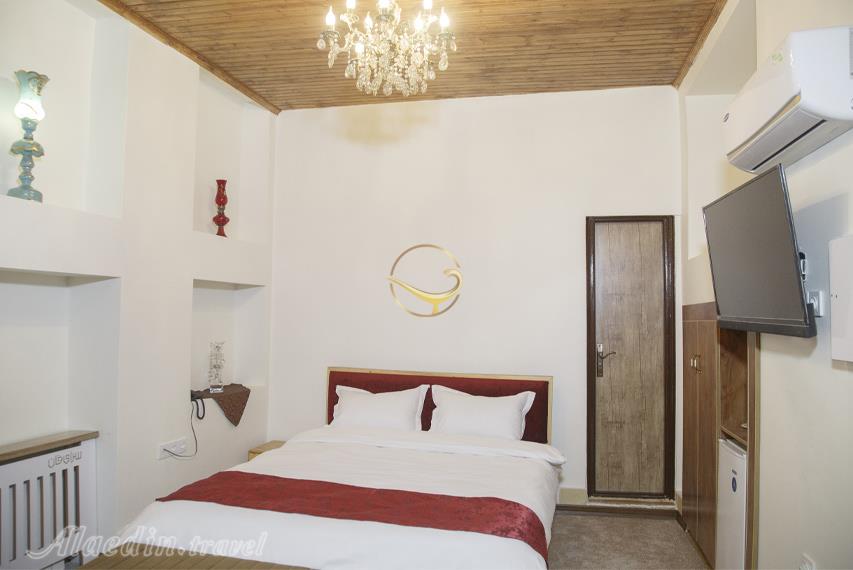 بوتیک هتل سرای خان گرگان | علاالدین تراول