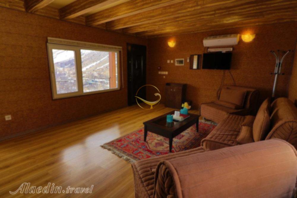 فضای نشیمن هتل 4 ستاره گنجنامه همدان | علاءالدین تراول