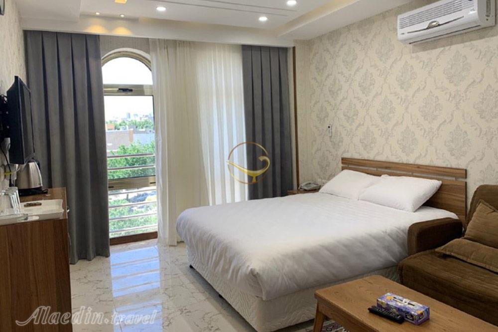 هتل ایران همدان | علاءالدین تراول