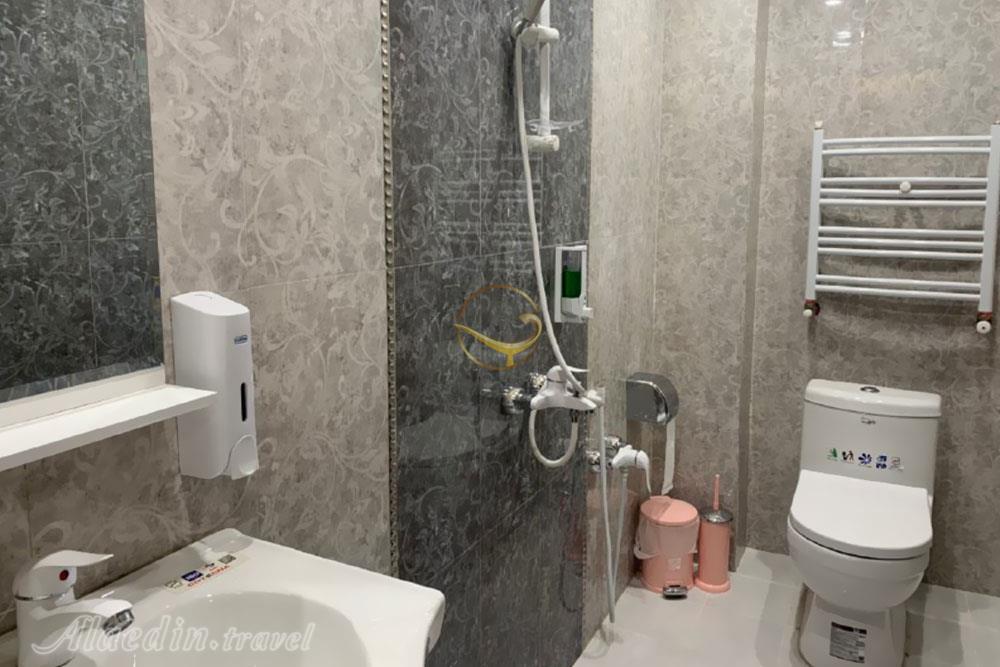 هتل ایران همدان | علاءالدین تراول