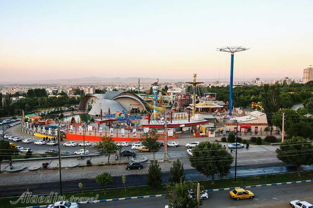 عکس های هتل پارسیان آزادی همدان