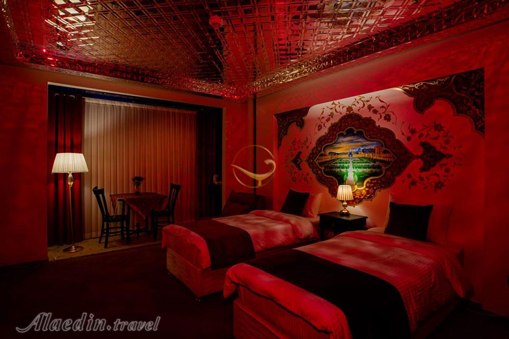 بوتیک هتل هنر اصفهان | علاءالدین تراول