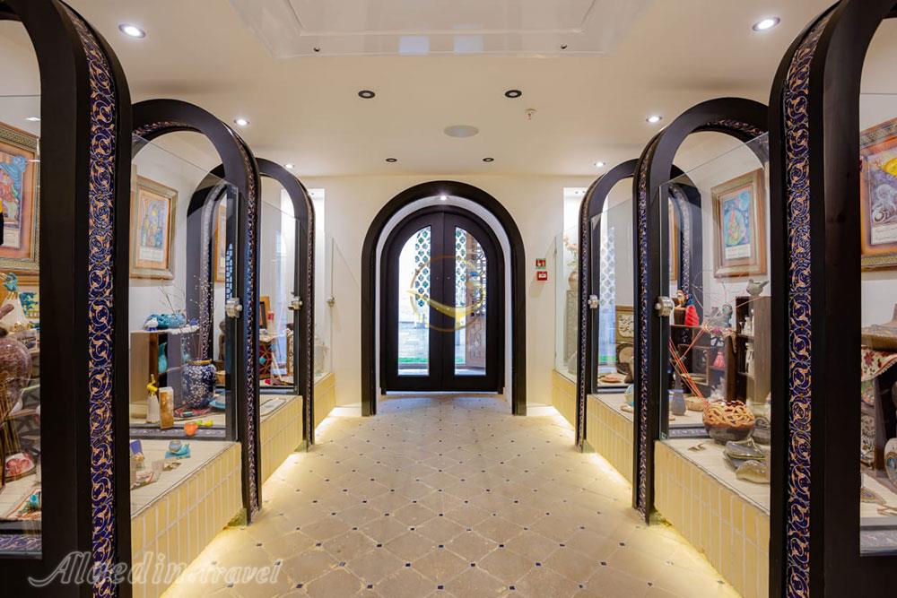 بوتیک هتل هنر اصفهان | علاءالدین تراول