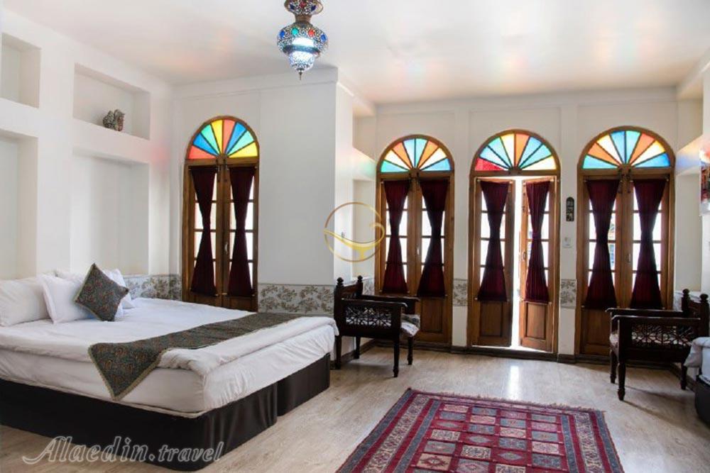 هتل سنتی عتیق اصفهان | علاءالدین تراول