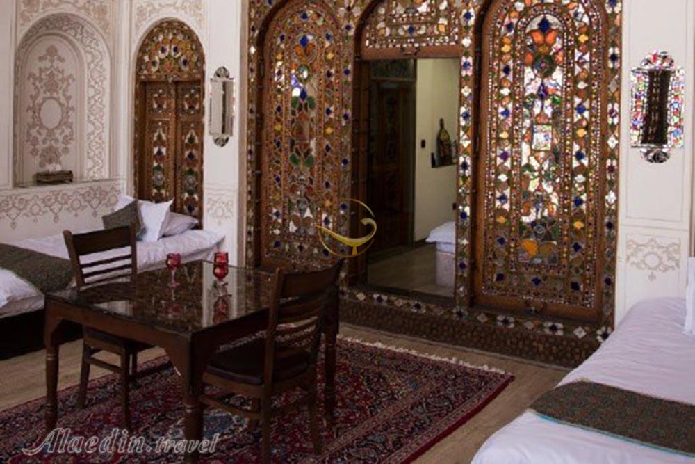 هتل سنتی عتیق اصفهان | علاءالدین تراول