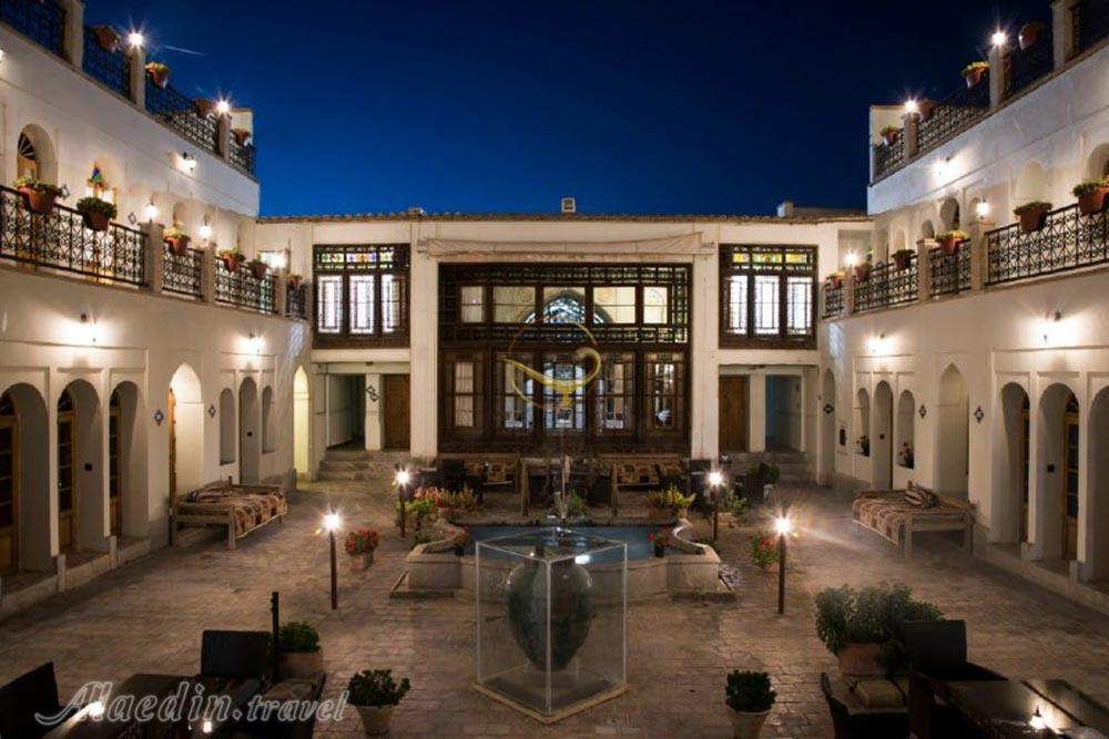 هتل سنتی عتیق اصفهان | علاءالدین تراول