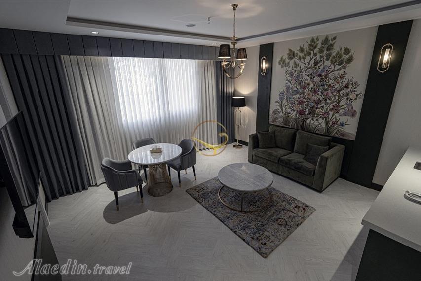 هتل مجلل چهارباغ اصفهان | علاالدین تراول