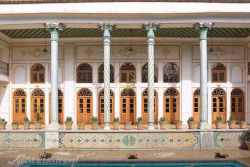 اقامتگاه سنتی خانه کشیش اصفهان