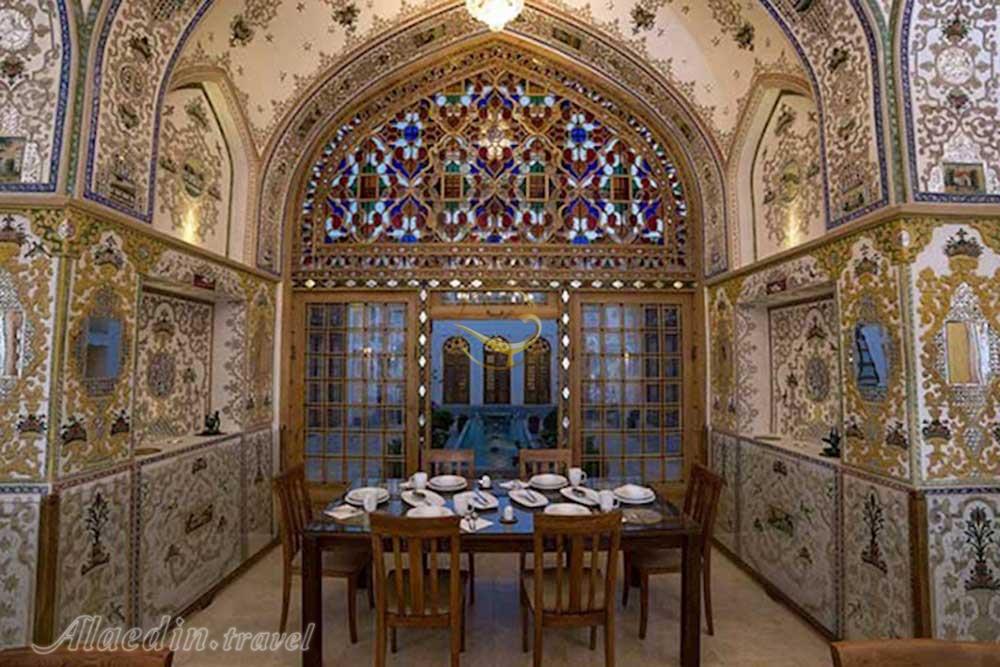 هتل خانه تاریخی کیانپور اصفهان | علاءالدین تراول