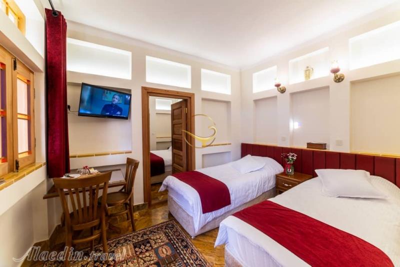 هتل بوتیک ساباط اصفهان | علاالدین تراول