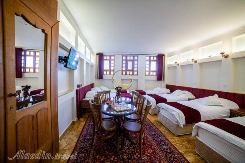 هتل بوتیک ساباط اصفهان | علاالدین تراول