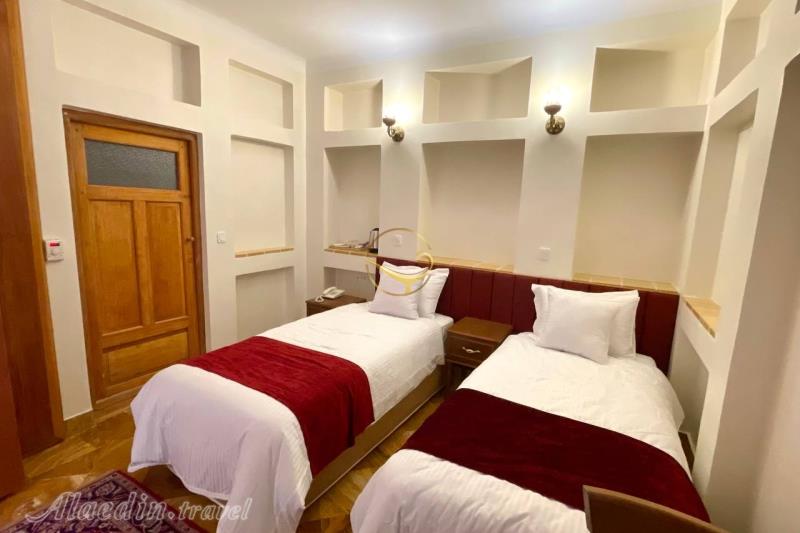 هتل بوتیک ساباط اصفهان | علاالدین تراول