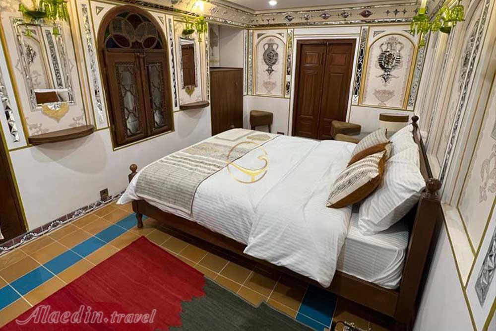 اتاق هتل بوتیک شهسواران