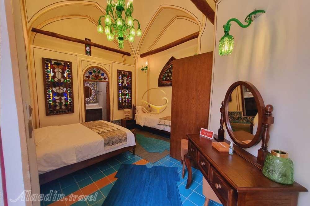 اتاق هتل بوتیک شهسواران