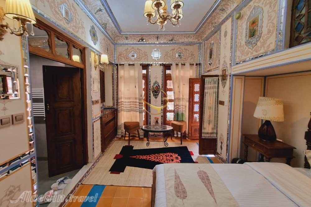 اتاق هتل بوتیک شهسواران