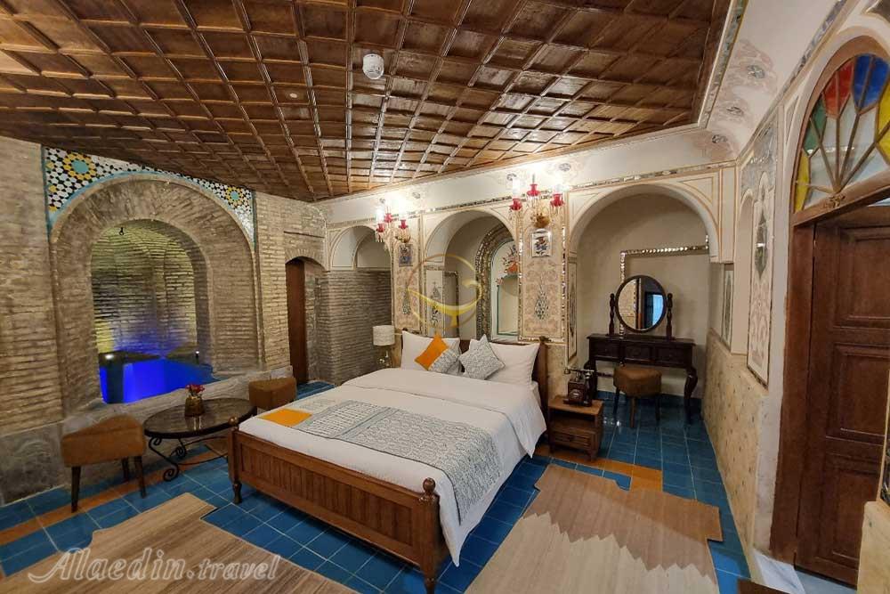 اتاق هتل بوتیک شهسواران