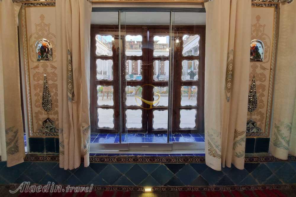 اتاق هتل بوتیک شهسواران